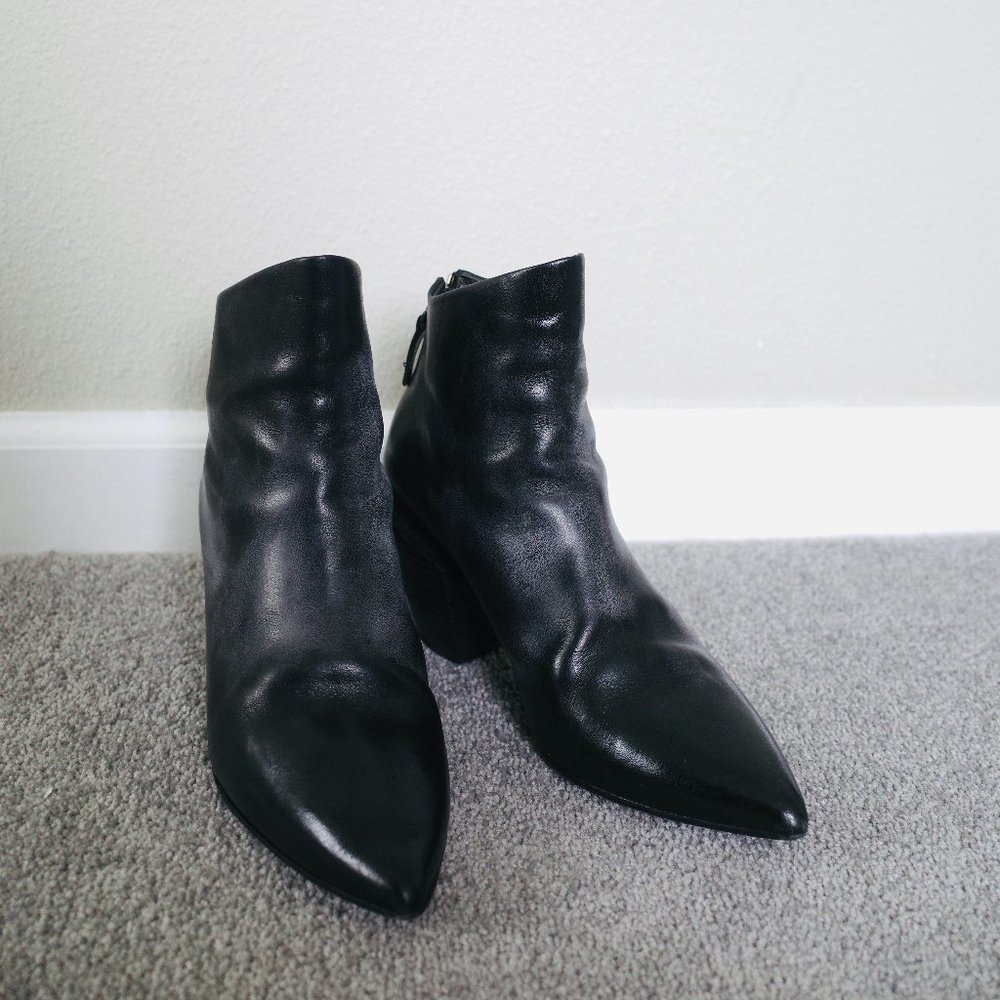 Pierre Hardy Block Heel Black Boots with Pointed Toes